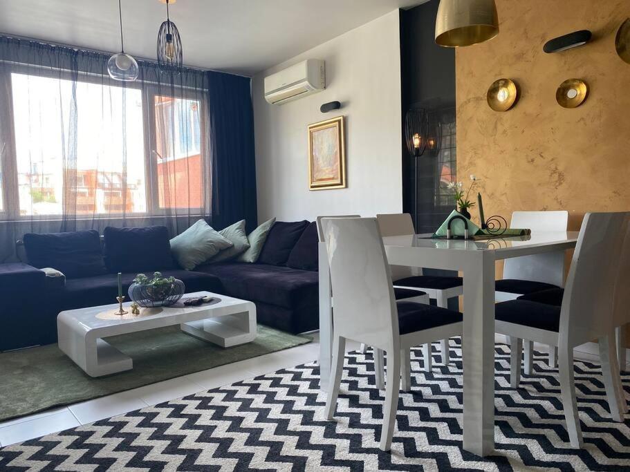 סופיה Lovely 1-Bedroom Apartament With Free Parking מראה חיצוני תמונה